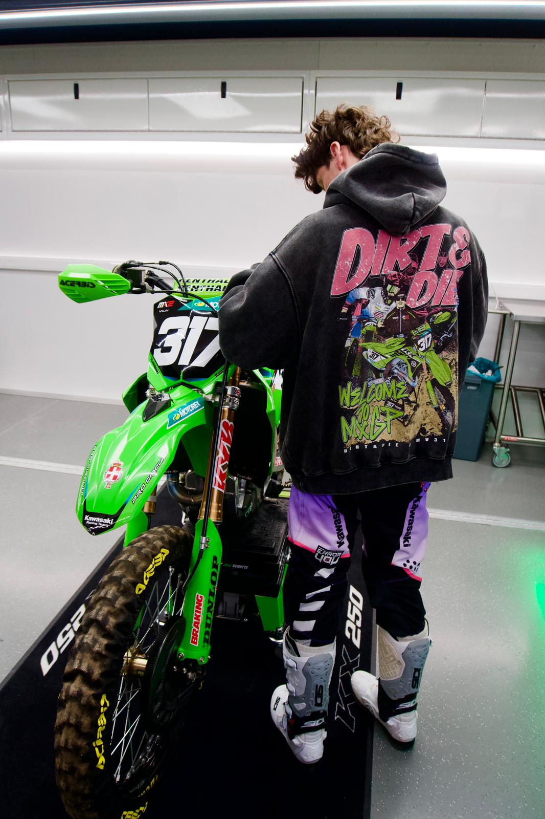 Hoodie Dirt&Die x Mathis Valin - Welcome to MXGP